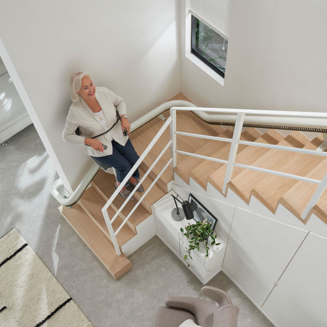 SURPRISE CHAIR STAIR LIFT